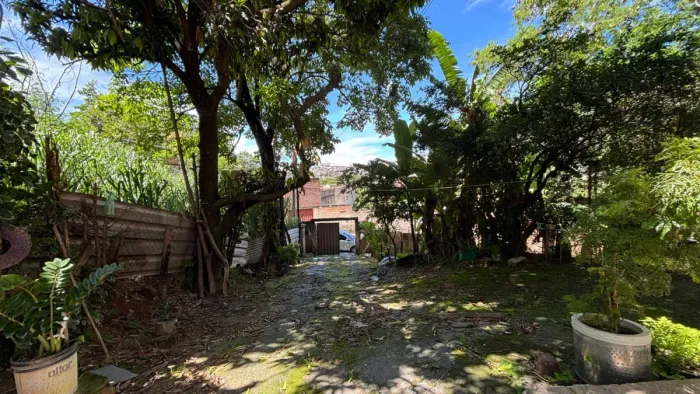 Lote / Terreno com 7 quartos à venda em Belo Horizonte