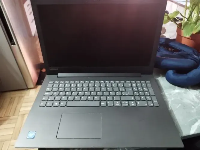 Vendo Notebook Lenovo Ideapad 320