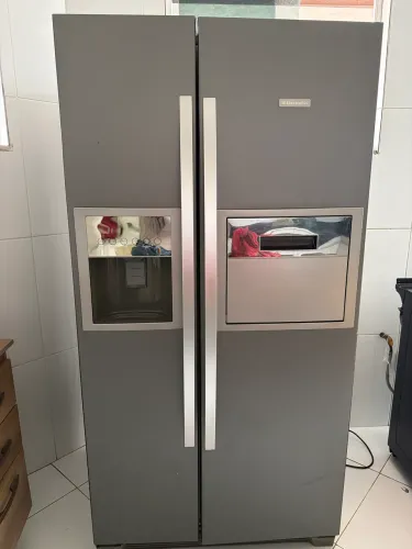 Geladeira Side by Side Electrolux Inox com Dispenser de Água e Gelo - Excelente Estado