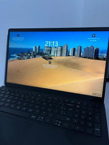 Notebook Dell Inspiron 15 3520 i3