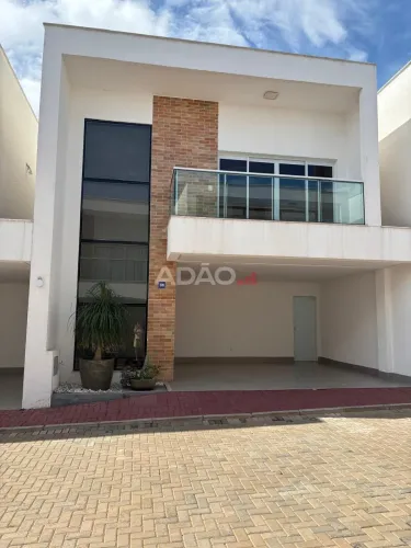 Sobrado no Condomínio Gran Poeme  Chácaras Alto da Glória  Goiânia Sobrado com 3 Quarto(s)