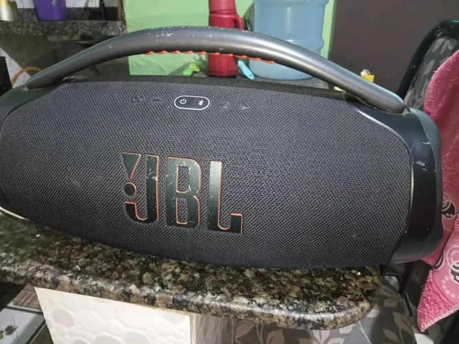 Vendo essa caixa JBL 3