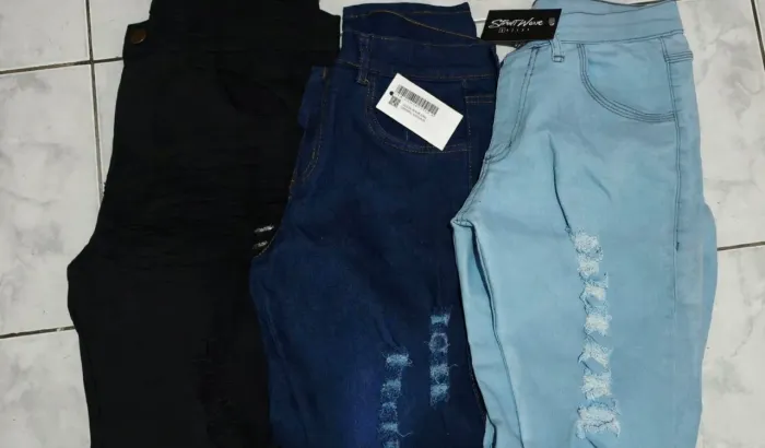 Kit com 3 calça jeans