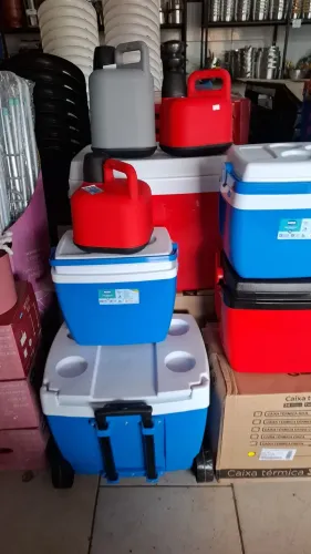 Caixas térmicas vários tamanhos disponíveis