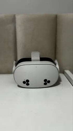 Óculos VR Meta Quest 3s 128 GB Usado