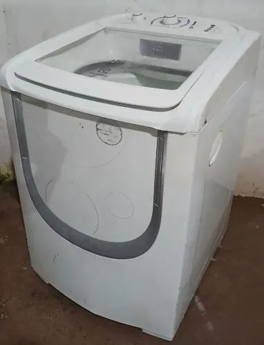 Vendo lavadora centrífuga Electrolux 13kg