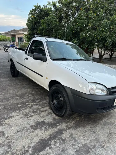 Ford Courier 1.6 L/ 1.6 Flex 2004