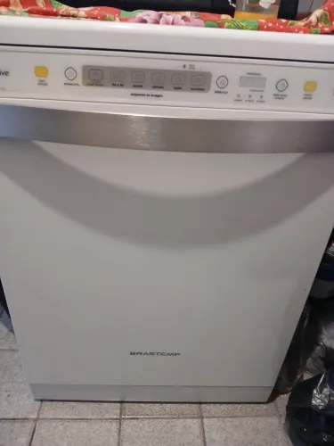 LAVA LOUÇAS SEM USO 