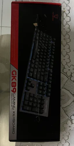 Teclado gamer Motospeed GK89