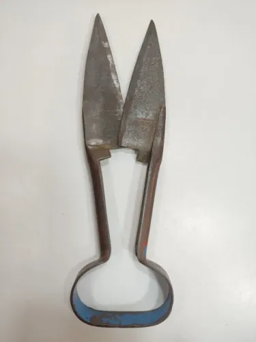 Antiga Tesoura Tosquiar Corneta Ovelhas Crina De Cavalo Exd (Usado)