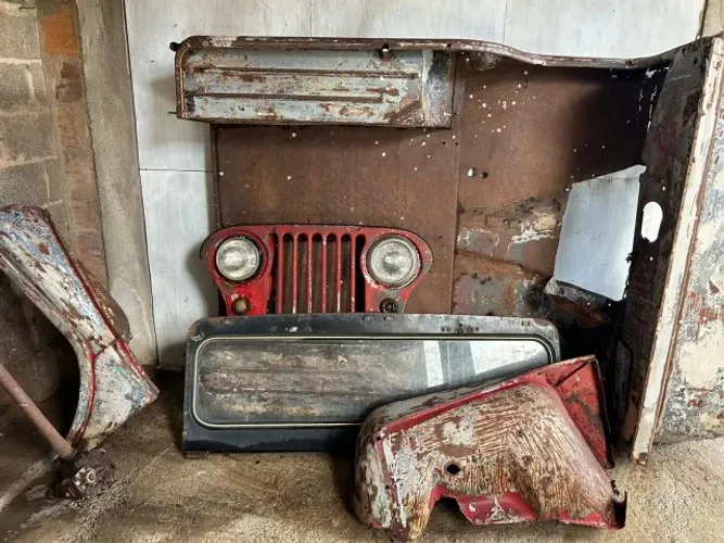 Lote Peças Jeep Willys/Ford CJ5 - Chassi, Eixos e Carroceria