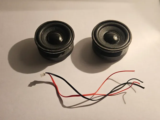 Par de Mini Alto-Falantes Internos com Cabo Conector para Projetos e Eletrônicos