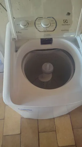 Lavadora Eletrolux em excelente estado