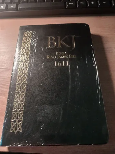 Bíblia King James 1611 - Fiel - Ultrafina Preta - Nova