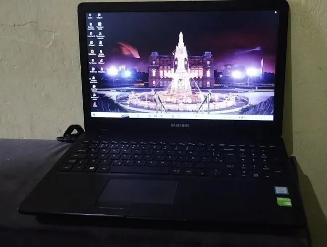 Vendo notebook em perfeito estado!