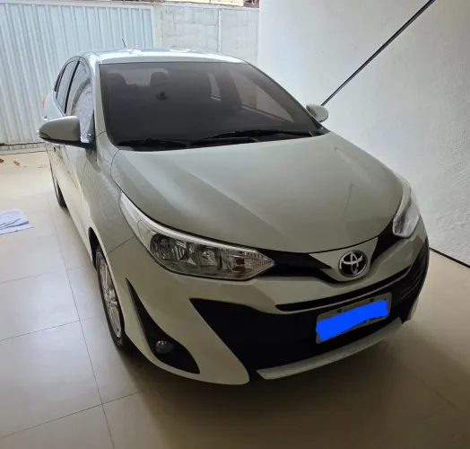 Toyota Yaris XL Sedan 1.5 Flex 16V 4P Mec. 2019