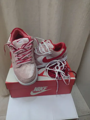 Tênis Nike Strangelove