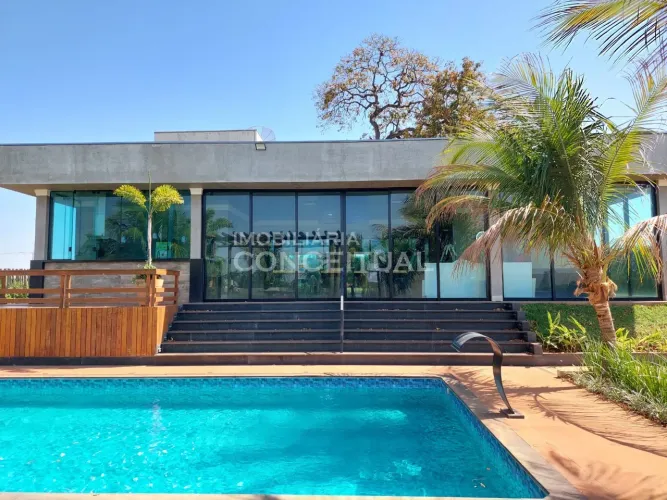 Casa de Condominio em Rancho - Fronteira