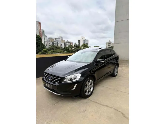 Volvo XC-60 XC 60 T-5 Dynamic 2.0 FWD Turbo Gasolina 4P AUT 2015