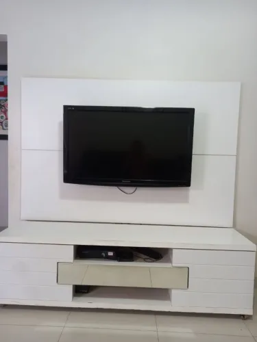 Rack + painel (tv não inclusa)