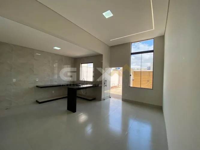 Casa à Venda com 03 Quartos no Bairro Fabio Notini em Divinópolis MG.
