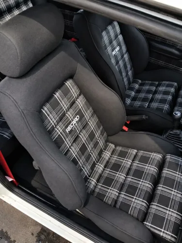 Bancos recaro novos xadrez