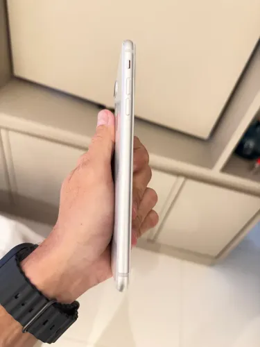 Vendo iPhone 8 Plus 