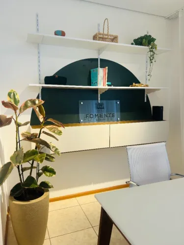 Prateleiras MDF branco para decoração