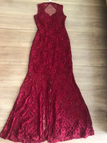 Vestido longo de renda (P)