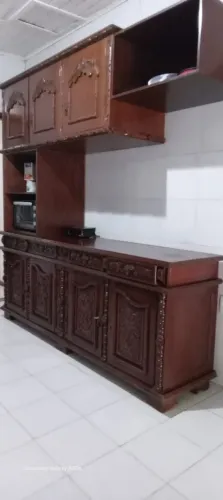 ARMÁRIO MADEIRA MACIÇA * *