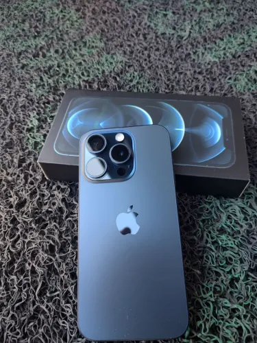 iPhone 15 Pro 256 Gigas chip físico e virtual, todo original