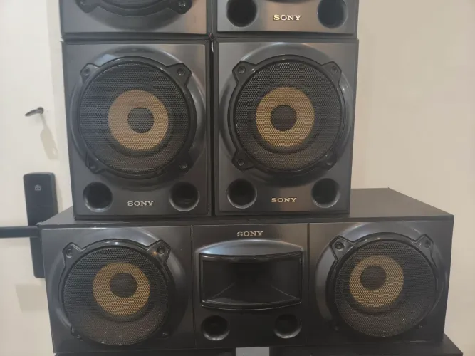Caixas sony muteki 5 caixas