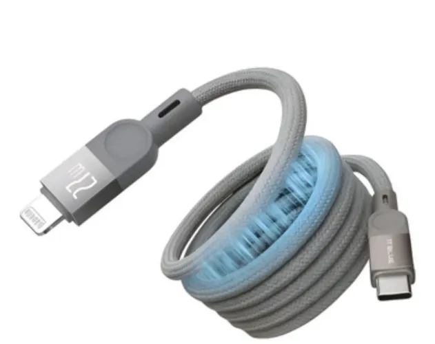 Cabo USB-C + IOS de 1.2m da It Blue. Ideal para carregar e sincronizar seus dispositivos.