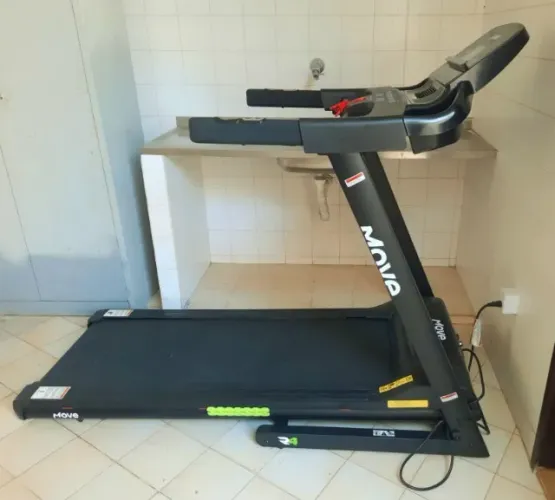 Vendo Esteira Ergométrica Elétrica Residencial Bluetooth R4 Move 220V Novíssima