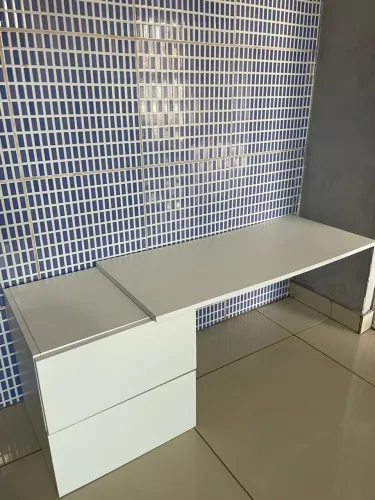 Escrivaninha Duas gavetas