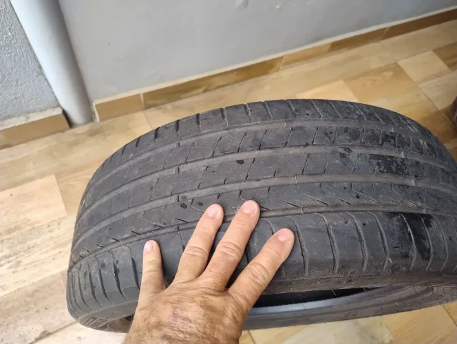 Pneu 205/55/17