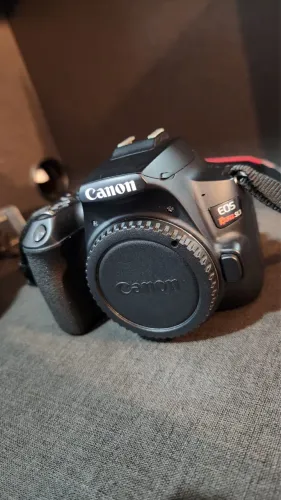 Cânon SL3 - câmera IMPECÁVEL, para gravação de vídeos e fotos profissionais