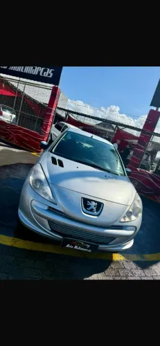 Peugeot 207 XR 1.4 Flex 8V 5P 2013