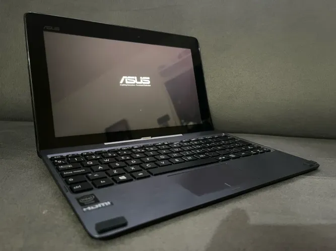 Mini notebook Asus Hobrido SSD64 Gb Win10 Pacote Office