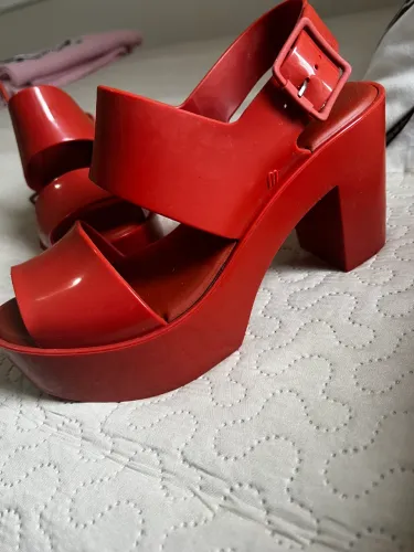 Bolsa e Melissa