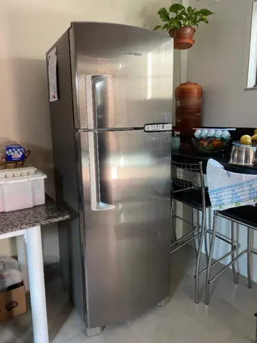 GELADEIRA INOX BRASTEMP 352 L - FROST FREE CLEAN (ÓTIMO ESTADO)