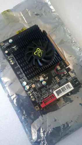 Placa de vídeo AMD ATI HD4650