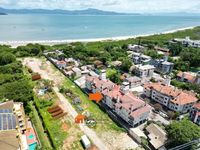 180m da praia - Apartamento mobiliado na melhor região da Cachoeira do Bom Jesus.