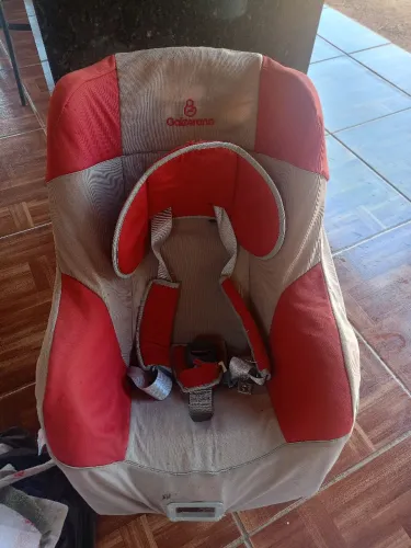 Cadeirinha para carro (GALZERANO)