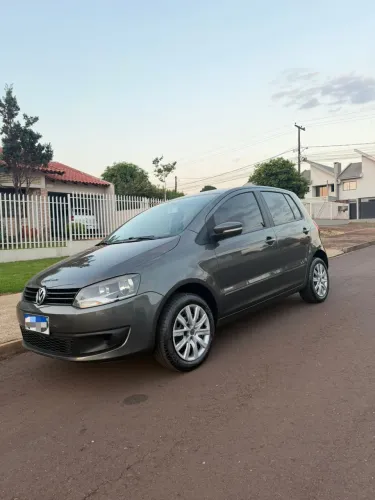 Volkswagen Fox Prime/higli. 1.6 Total Flex 8V 5P 2013