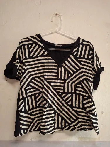 Camisa social preto e branco, tamanho G