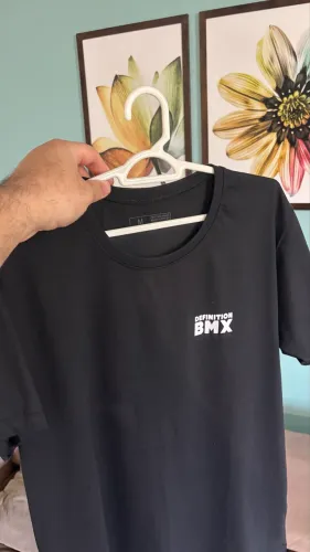 Camiseta preta 100% algodão 30.1 penteada