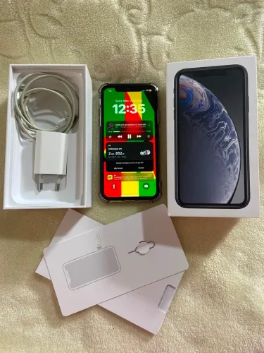 iPhone XR 128Gb Completo