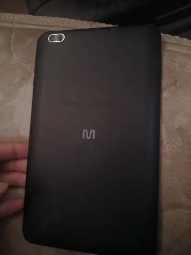 Troco em celular bom