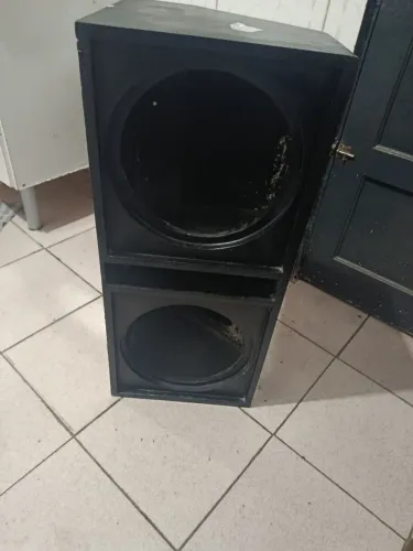 caixa de som de carro